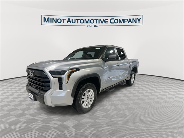 2026 Toyota Tundra SR5 CrewMax photo 4