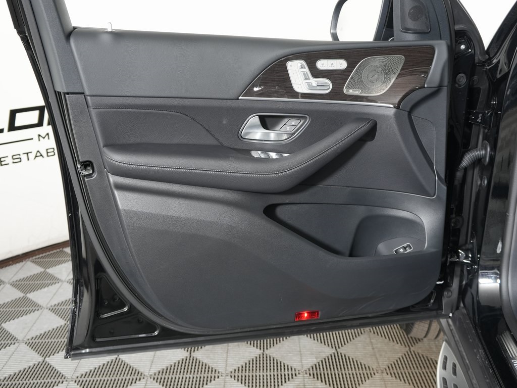 used 2026 Mercedes-Benz GLE car, priced at $73,985