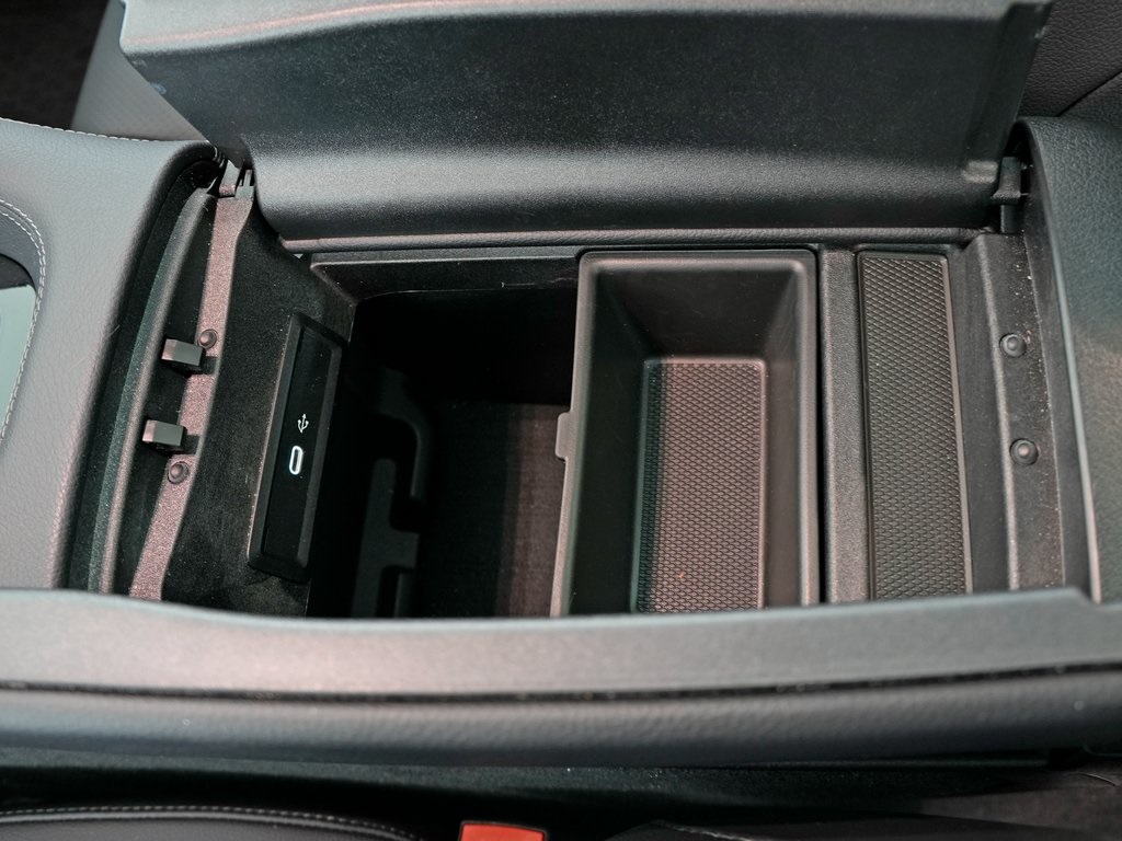 used 2026 Mercedes-Benz GLE car, priced at $73,985