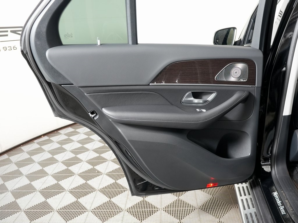 used 2026 Mercedes-Benz GLE car, priced at $73,985