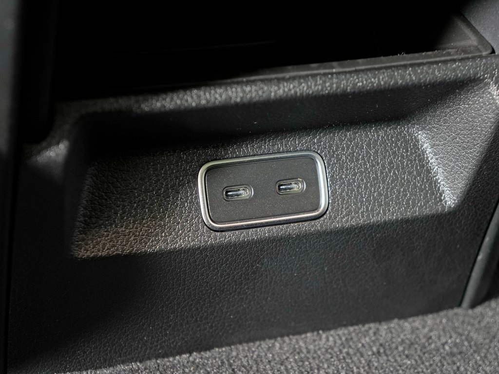 used 2026 Mercedes-Benz GLE car, priced at $73,985