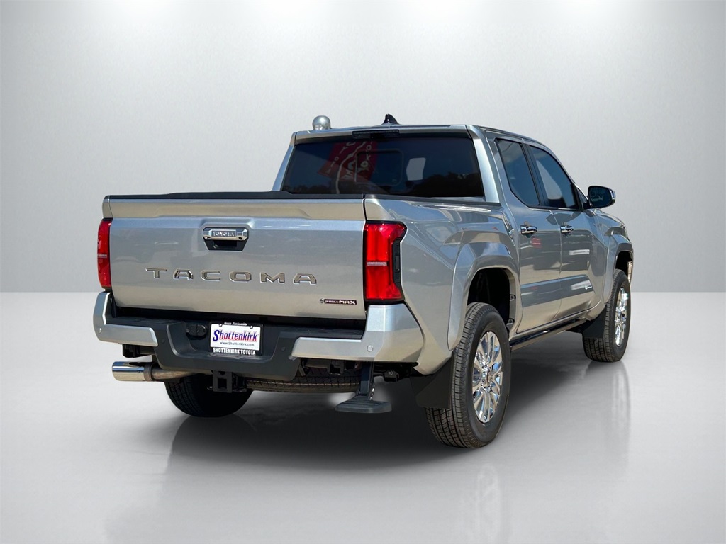 2025 Toyota Tacoma Limited Double Cab photo 3