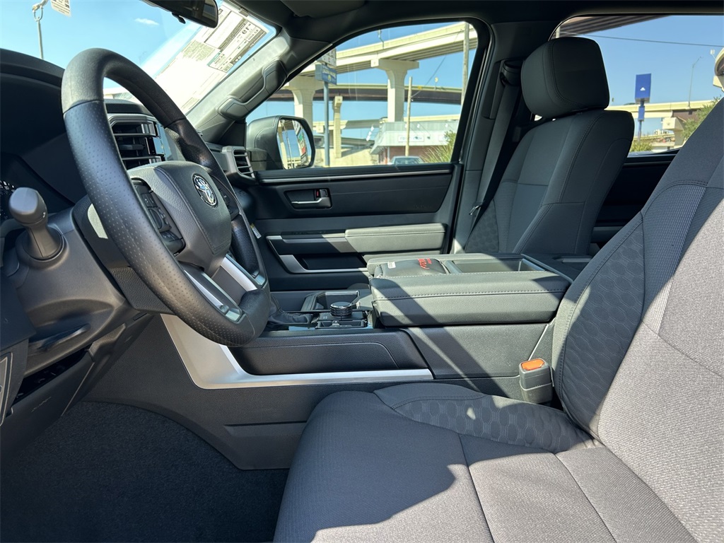 2026 Toyota Tundra SR5 photo 11