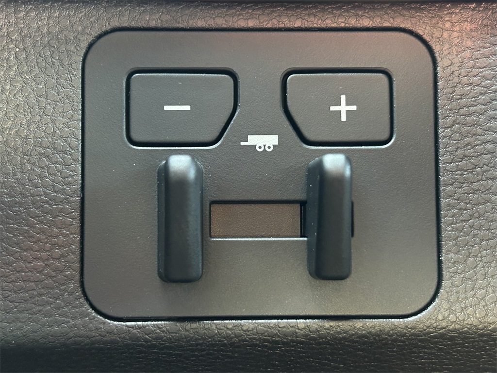 2026 Toyota Tundra SR5 photo 20