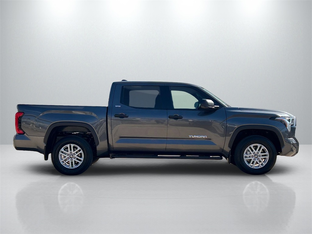 2026 Toyota Tundra SR5 photo 4