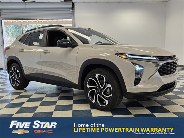 2026 Chevrolet Trax RS's photo