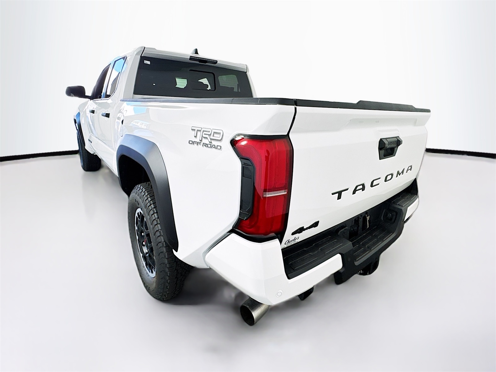 2025 Toyota Tacoma TRD Off-Road Double Cab photo 2