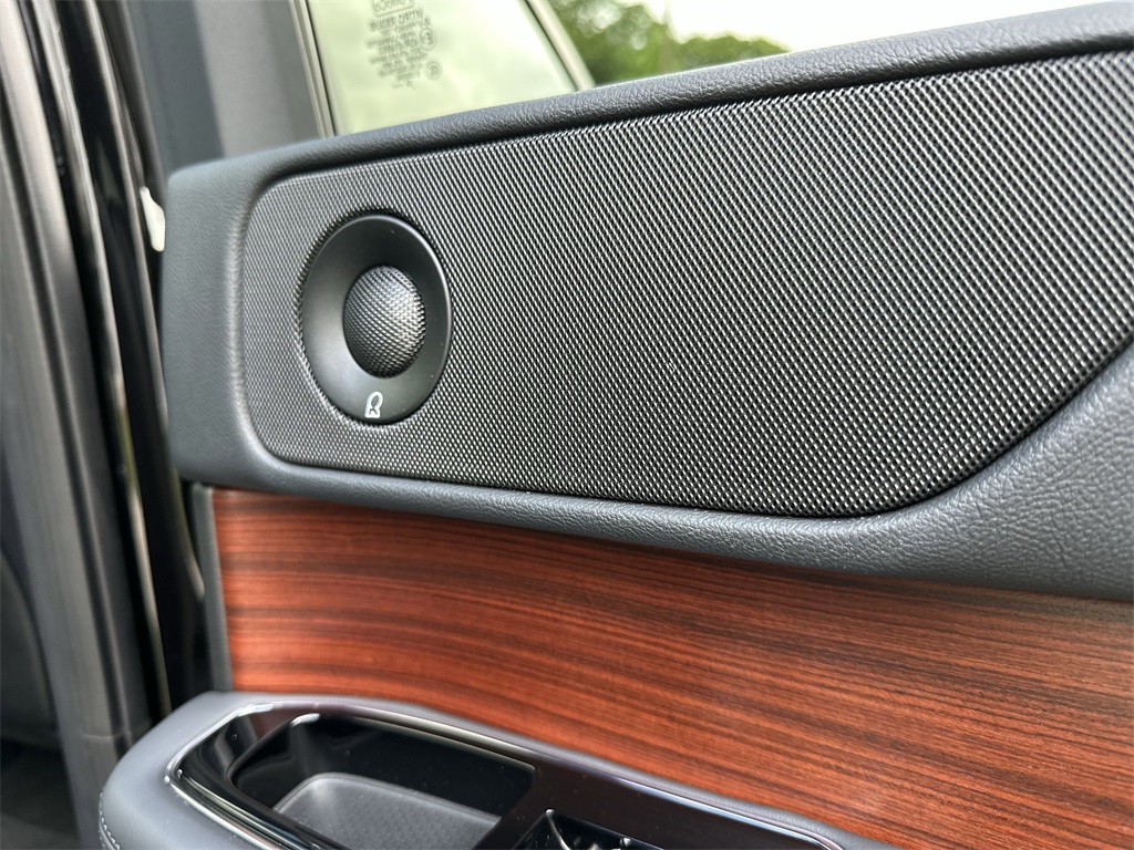 Used 2024 Lincoln Navigator SUV