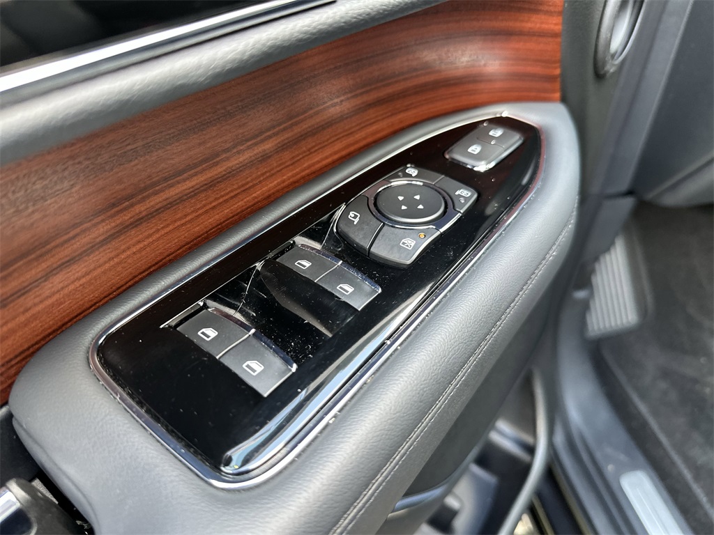 Used 2024 Lincoln Navigator SUV