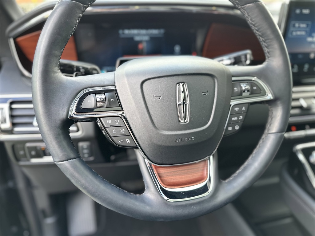 Used 2024 Lincoln Navigator SUV
