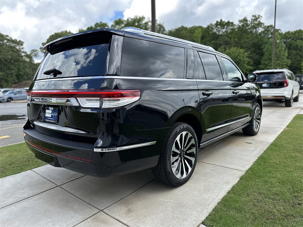 Used 2024 Lincoln Navigator SUV