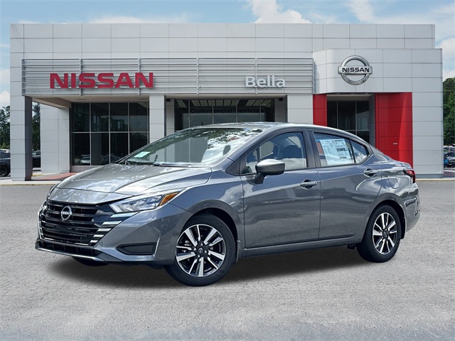 2025 Gun Metallic Nissan Versa 1.6 SV FWD Sedan