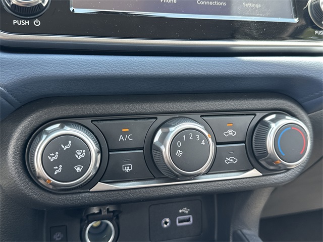 2025 Gun Metallic Nissan Versa 1.6 SV FWD Sedan