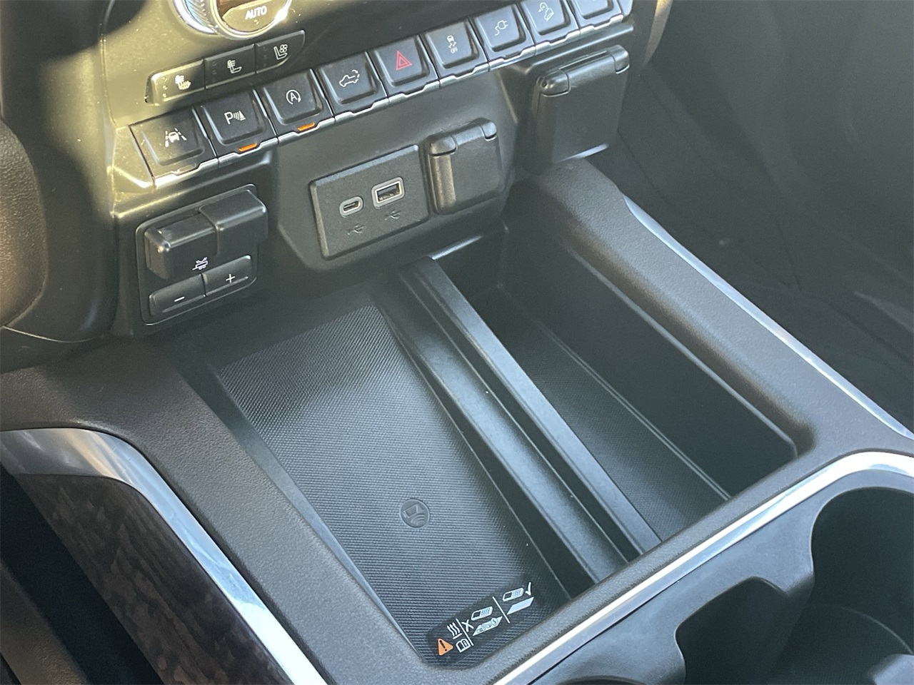 used 2020 GMC Sierra 1500 car, priced at $35,995