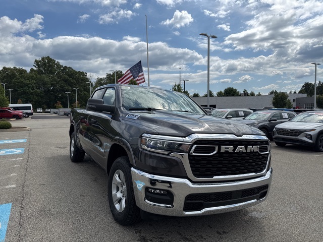 2025 Ram 1500 Big Horn Lone Star photo 6