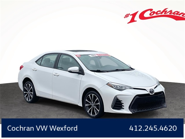 2017 Chevrolet Malibu 1LT photo 2