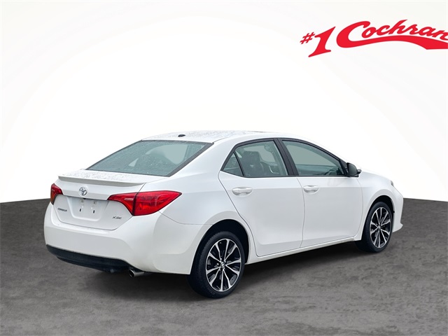2017 Toyota Corolla L photo 3