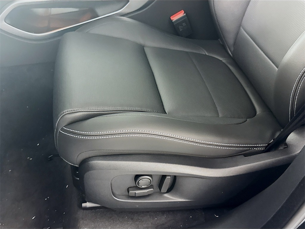 F-PACE P250 R-Dynamic S
