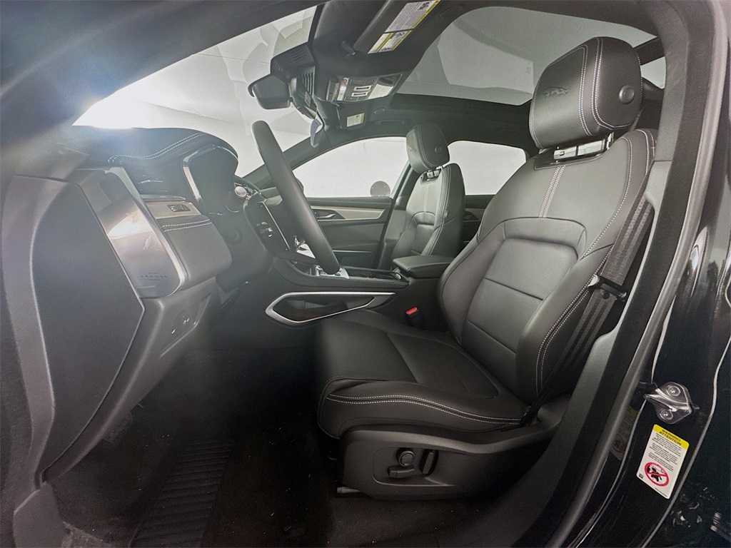 F-PACE P250 R-Dynamic S