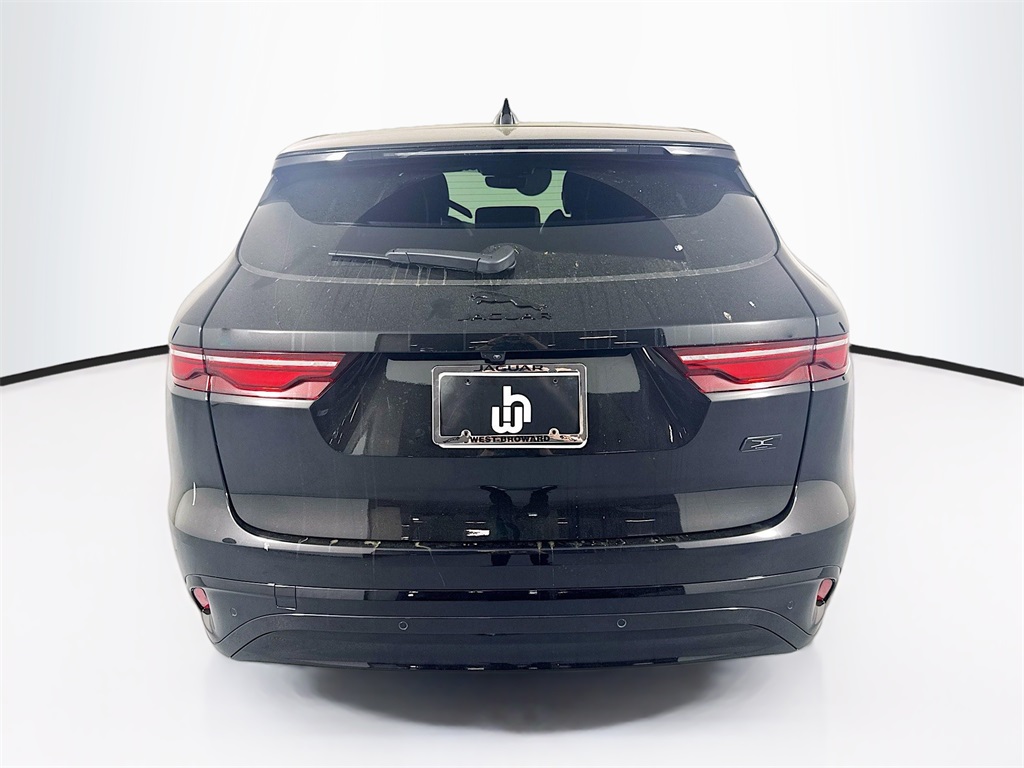 F-PACE P250 R-Dynamic S