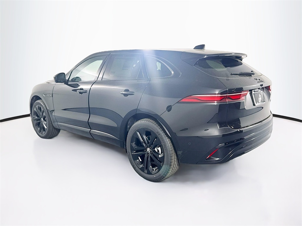 F-PACE P250 R-Dynamic S