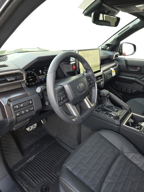 2025 Toyota 4Runner TRD Sport Premium photo 3