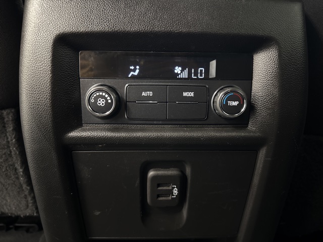 used 2022 Chevrolet Traverse car, priced at $22,988