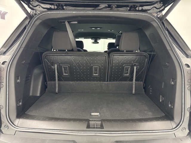 used 2022 Chevrolet Traverse car, priced at $22,988