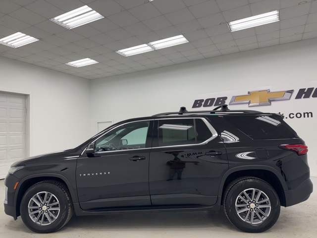 used 2022 Chevrolet Traverse car, priced at $22,988