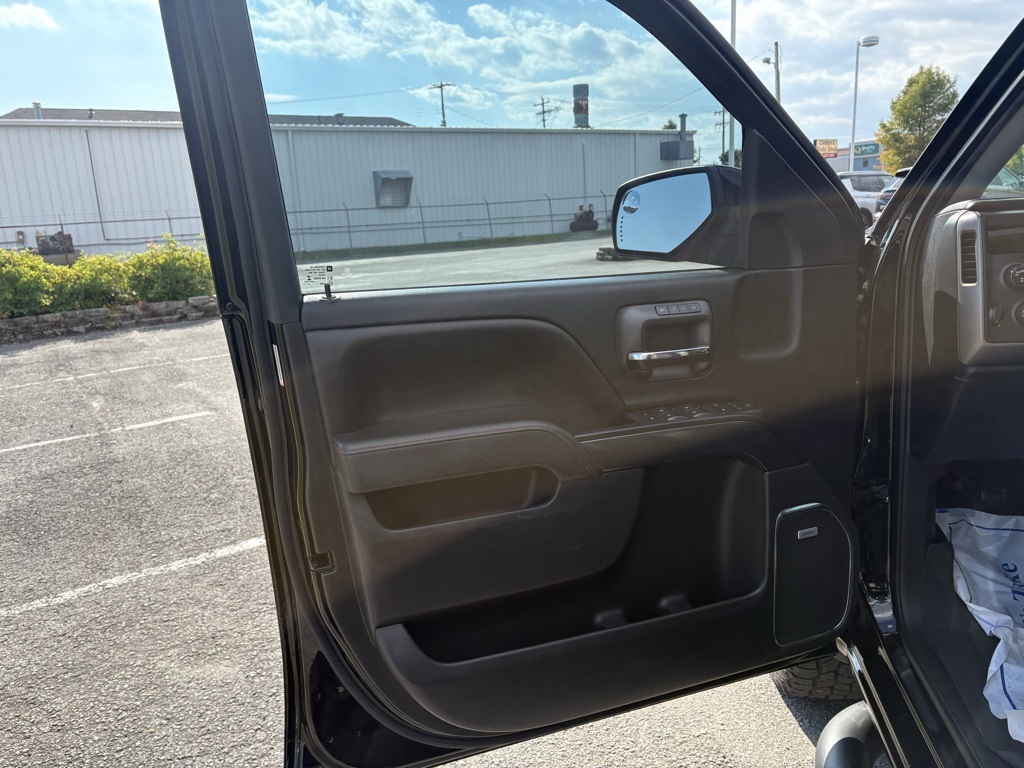 Photo of 2017 GMC Sierra 1500 SLT in Jacksonville, NC - 13,  2017 GMC Sierra 1500 SLT:16904P