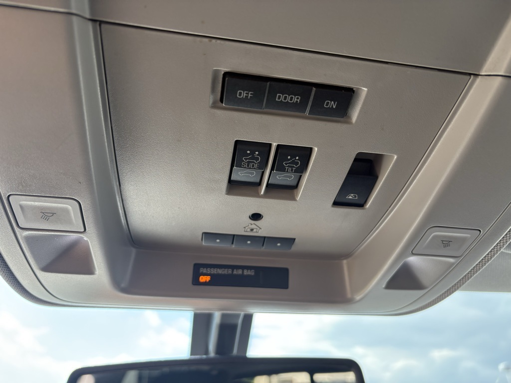 Photo of 2017 GMC Sierra 1500 SLT in Jacksonville, NC - 24,  2017 GMC Sierra 1500 SLT:16904P