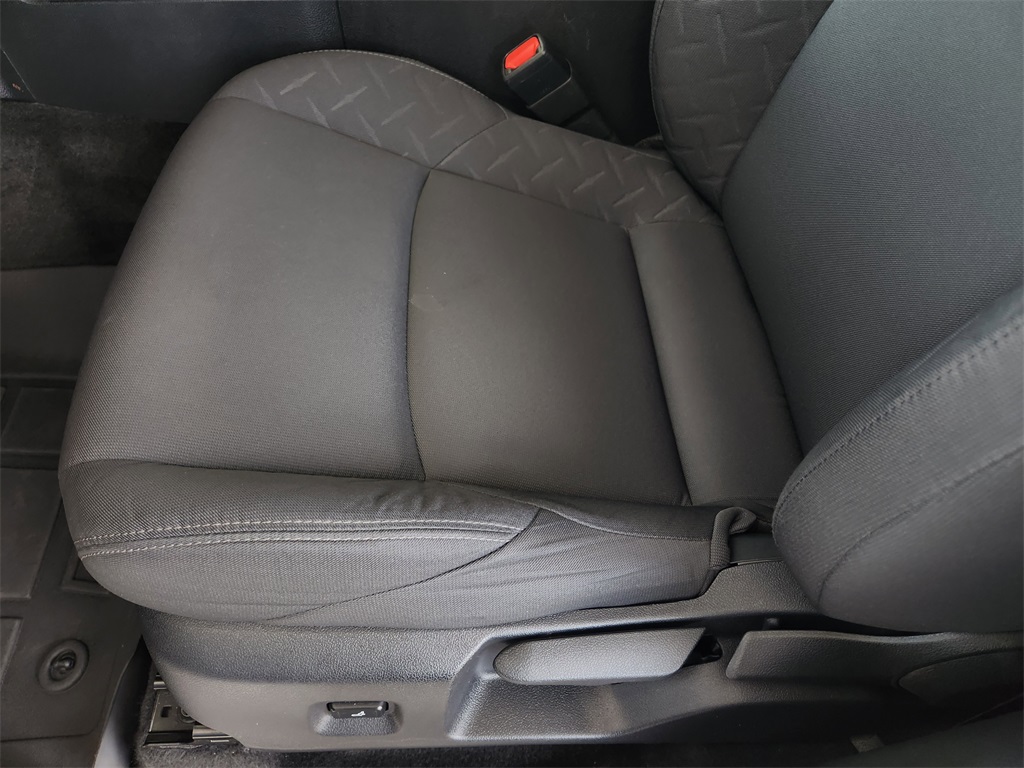 2024 Toyota Tacoma SR5 photo 21