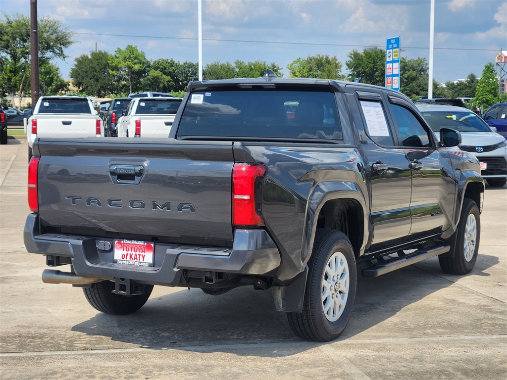 2024 Toyota Tacoma SR5 photo 7