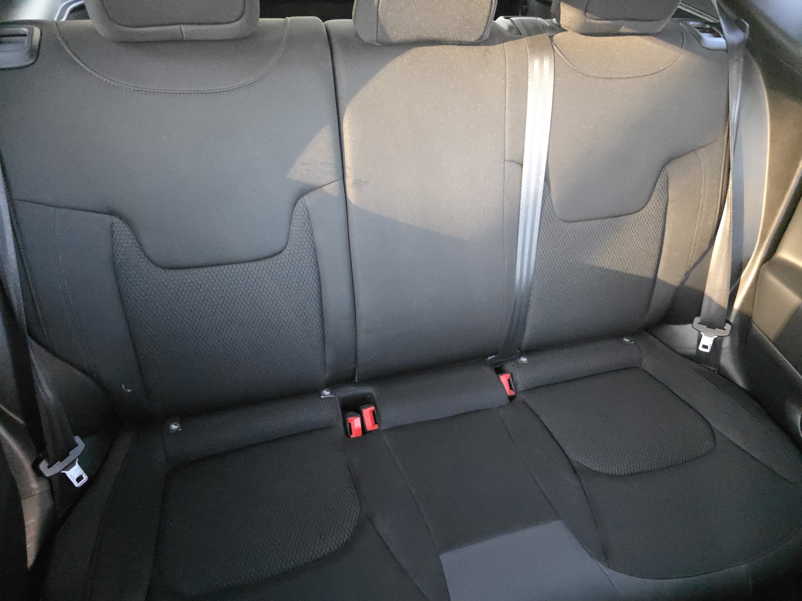 2018 Jeep Renegade Latitude North Edition photo 26