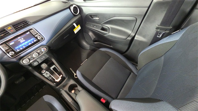 2025 Aspen White Tricoat Nissan Versa 1.6 SV FWD Sedan