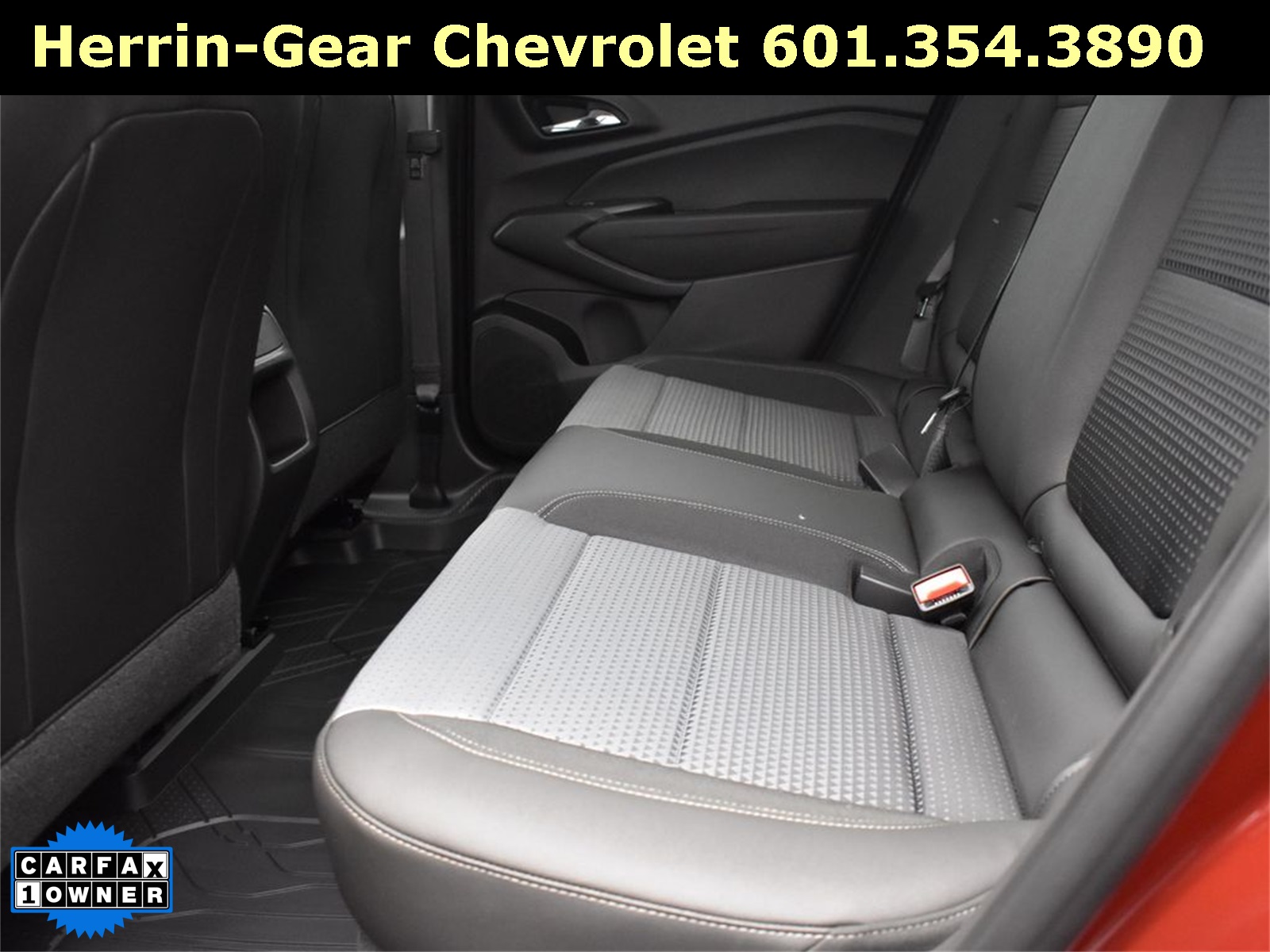 2025 Crimson Metallic Chevrolet Trax LT FWD SUV
