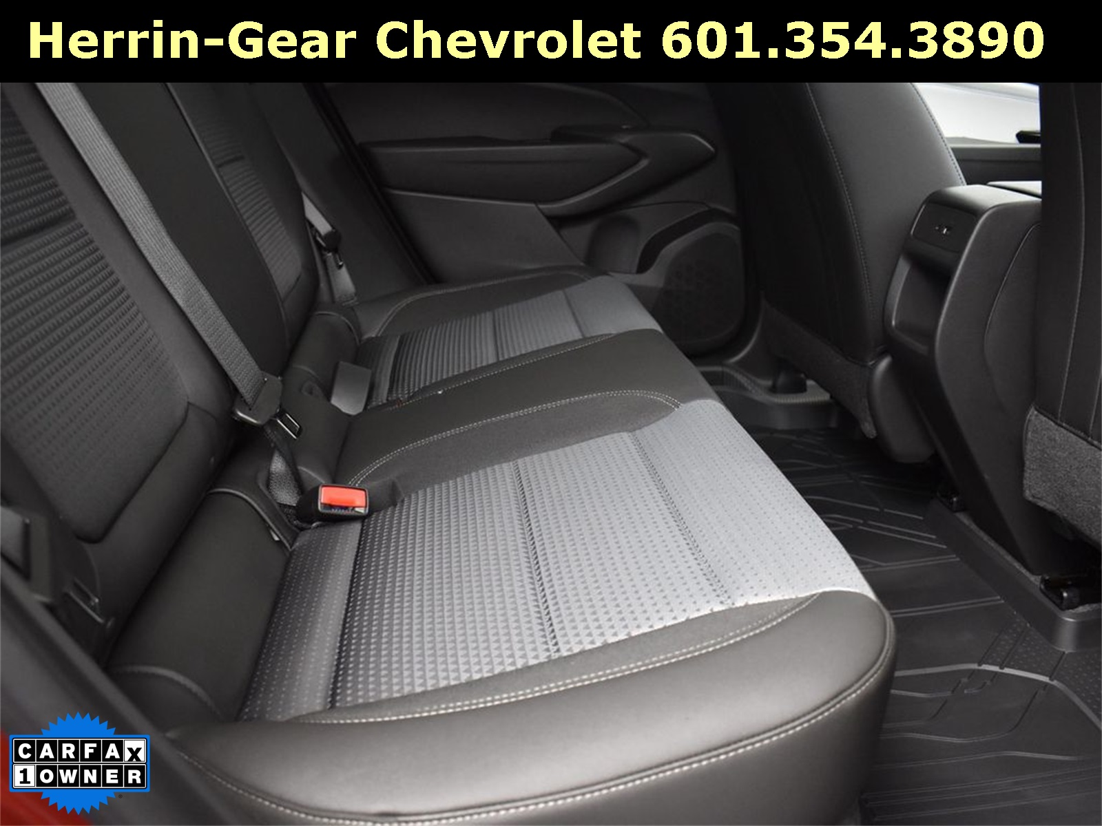 2025 Crimson Metallic Chevrolet Trax LT FWD SUV