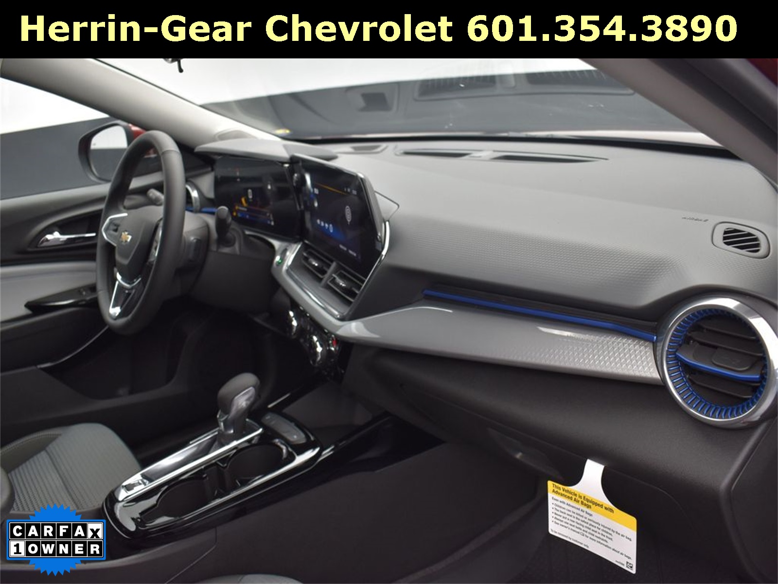 2025 Crimson Metallic Chevrolet Trax LT FWD SUV