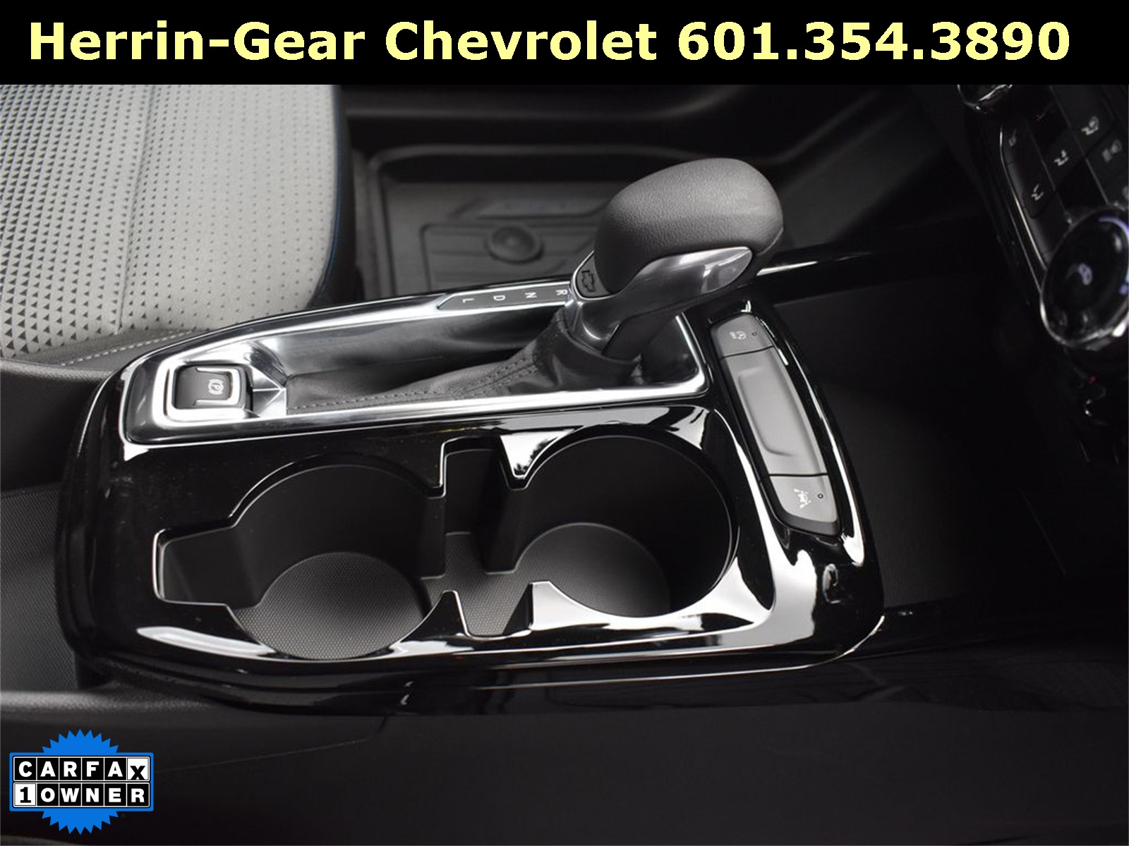 2025 Crimson Metallic Chevrolet Trax LT FWD SUV