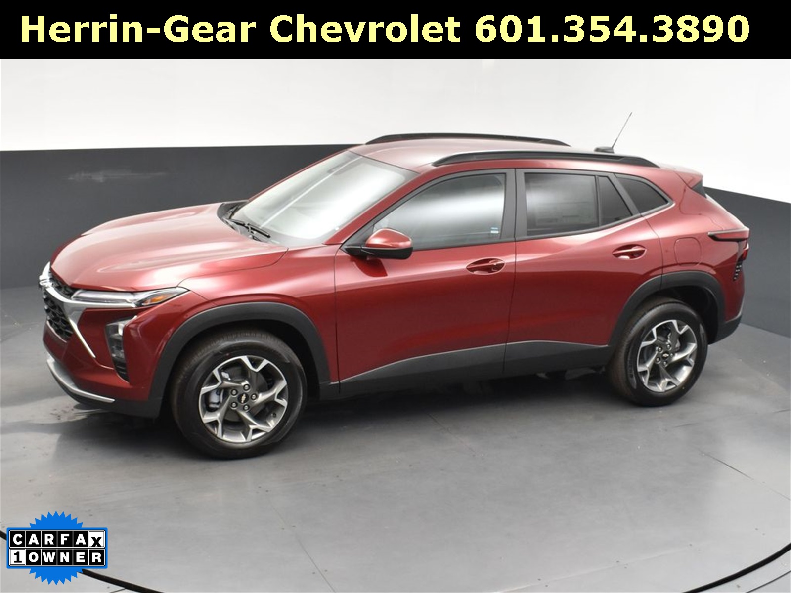 2025 Crimson Metallic Chevrolet Trax LT FWD SUV