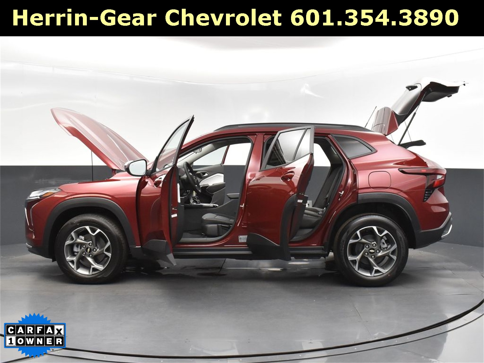2025 Crimson Metallic Chevrolet Trax LT FWD SUV