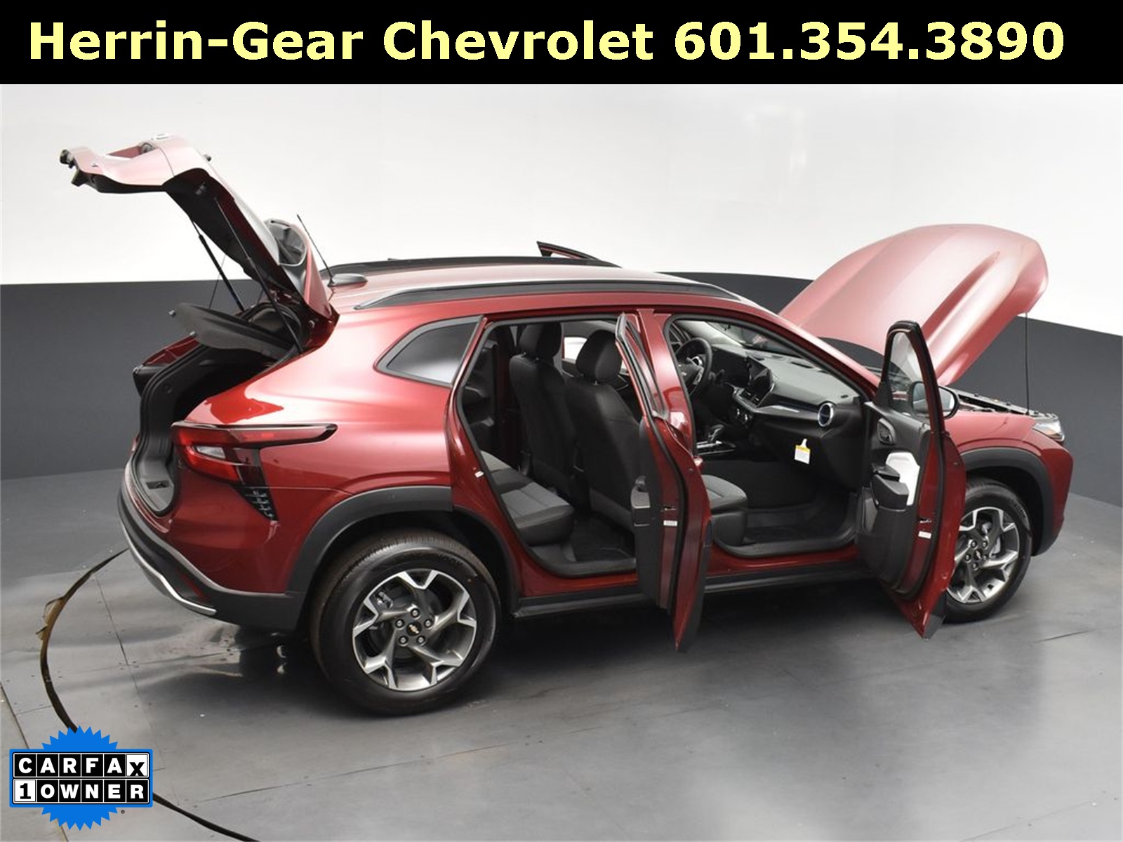 2025 Crimson Metallic Chevrolet Trax LT FWD SUV
