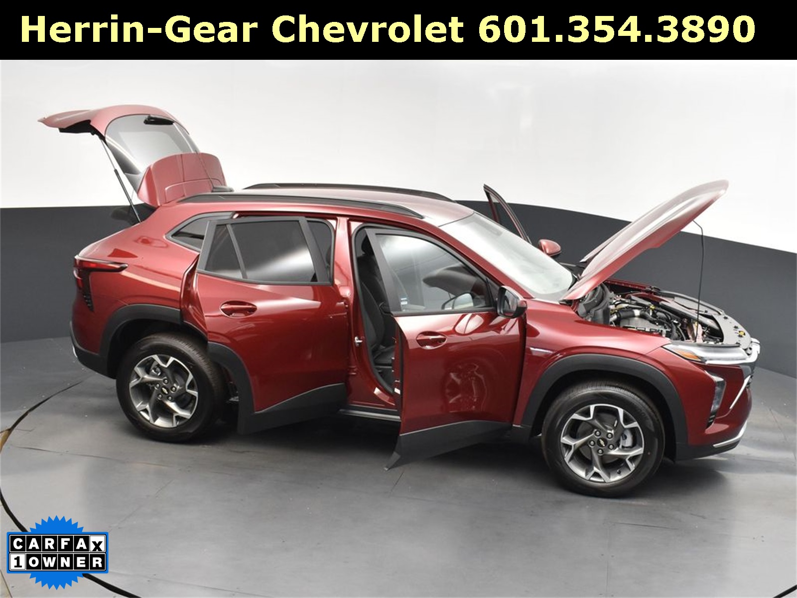 2025 Crimson Metallic Chevrolet Trax LT FWD SUV