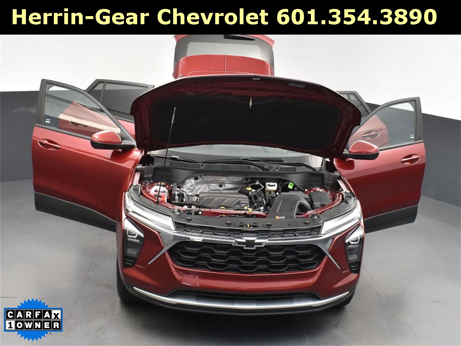 2025 Crimson Metallic Chevrolet Trax LT FWD SUV