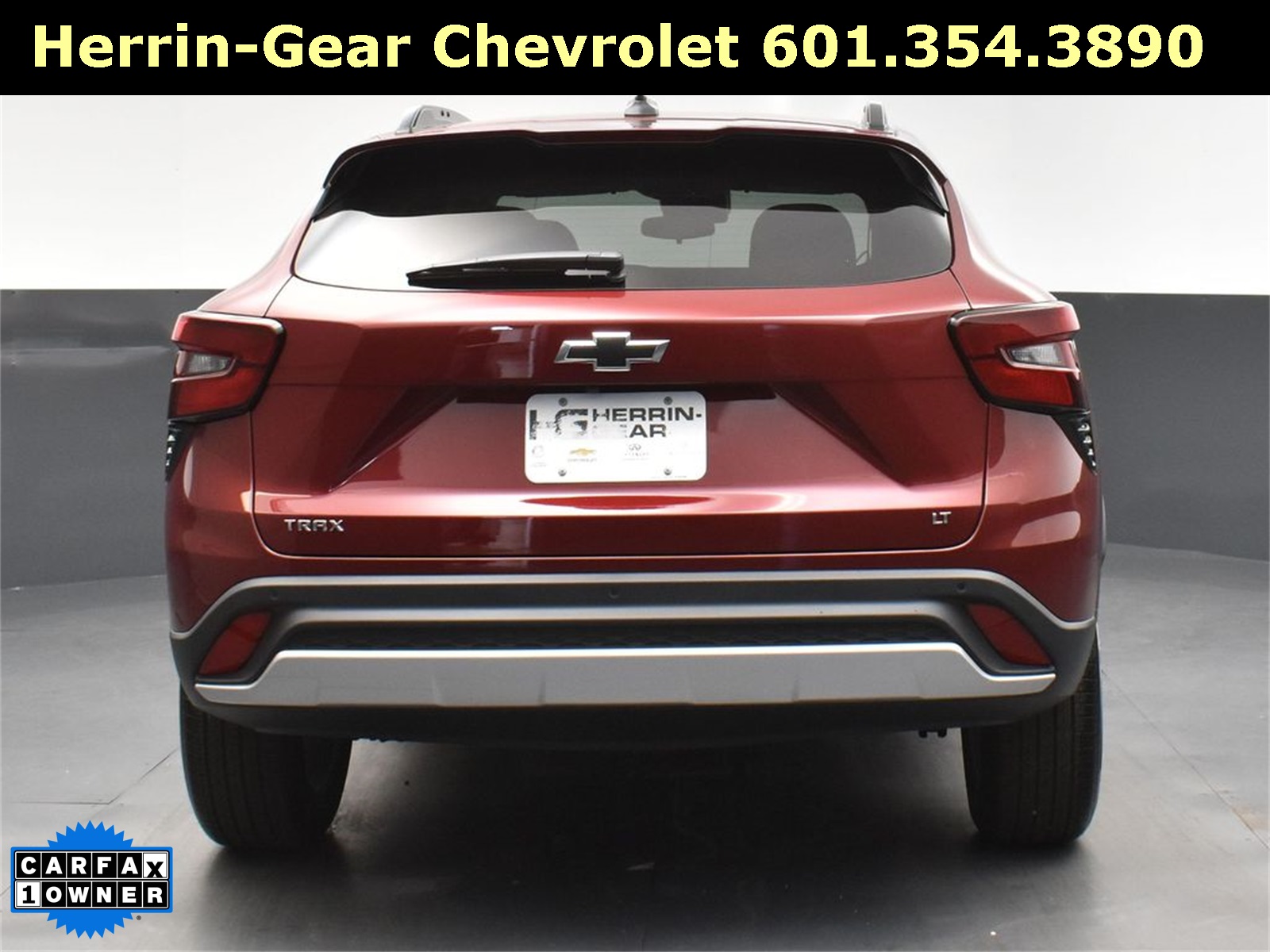 2025 Crimson Metallic Chevrolet Trax LT FWD SUV