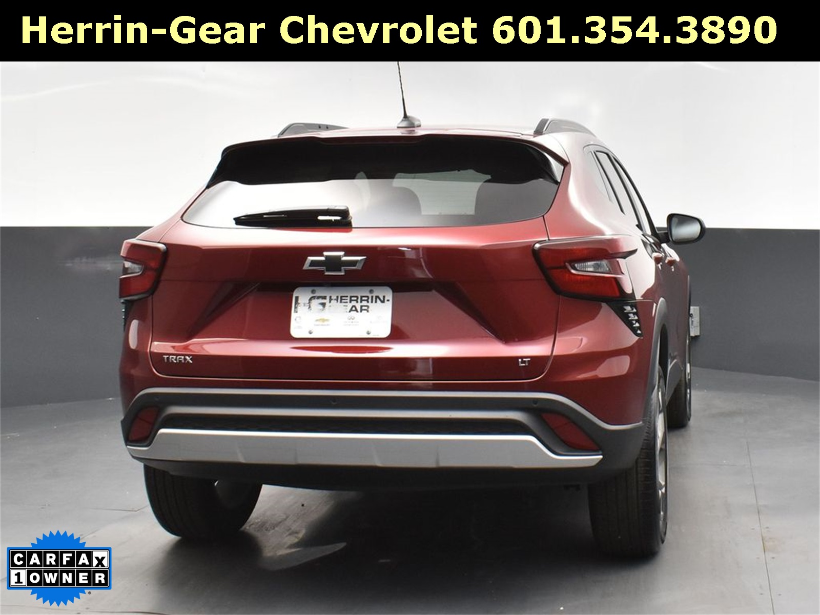 2025 Crimson Metallic Chevrolet Trax LT FWD SUV