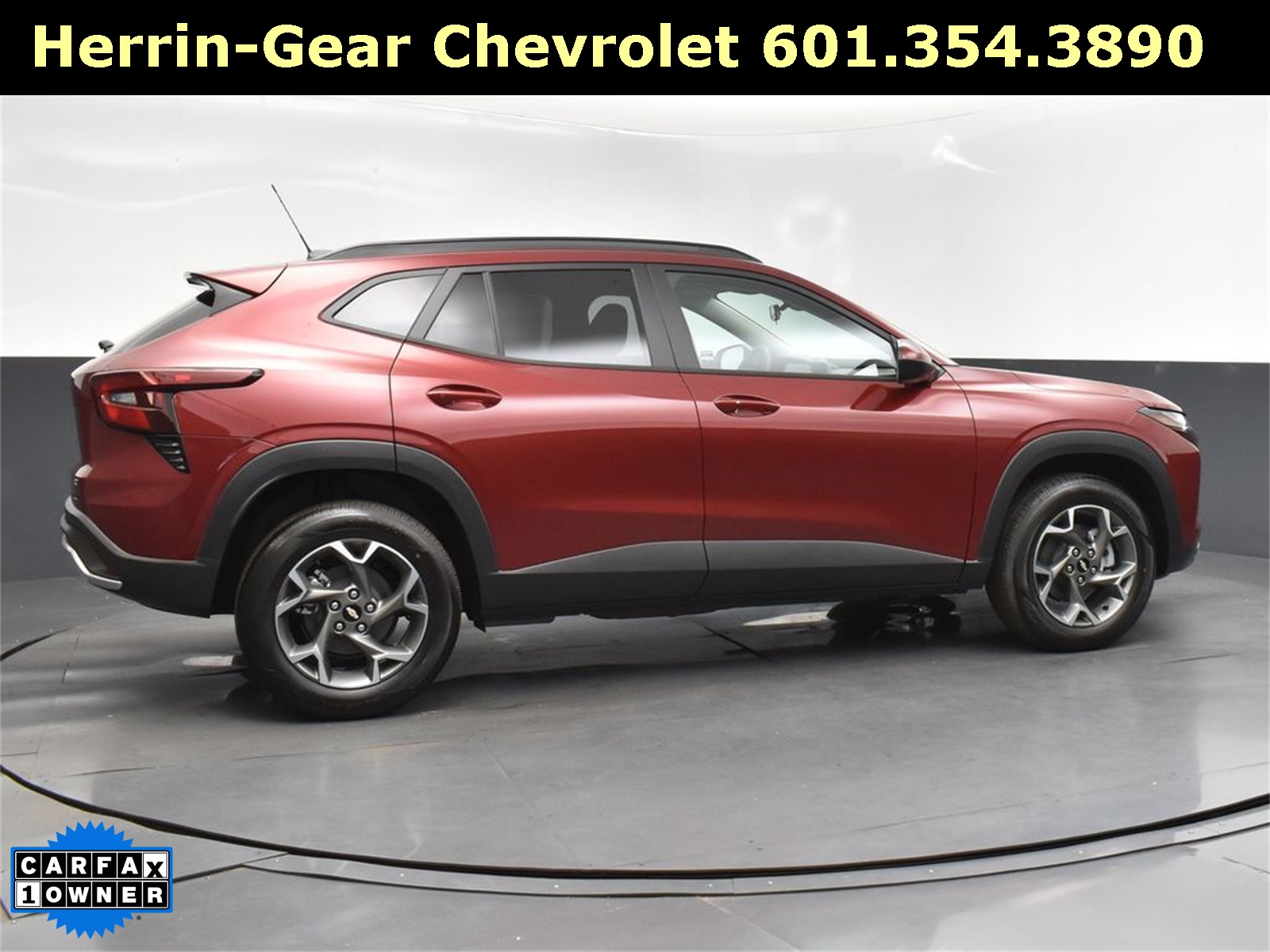 2025 Crimson Metallic Chevrolet Trax LT FWD SUV