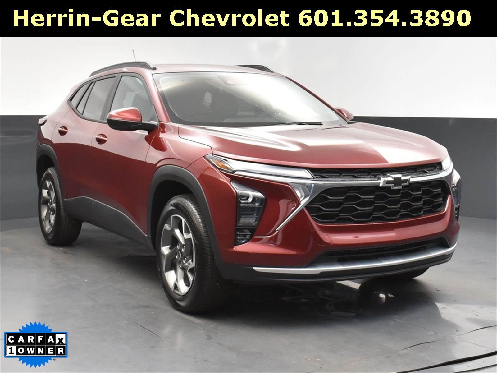 2025 Crimson Metallic Chevrolet Trax LT FWD SUV