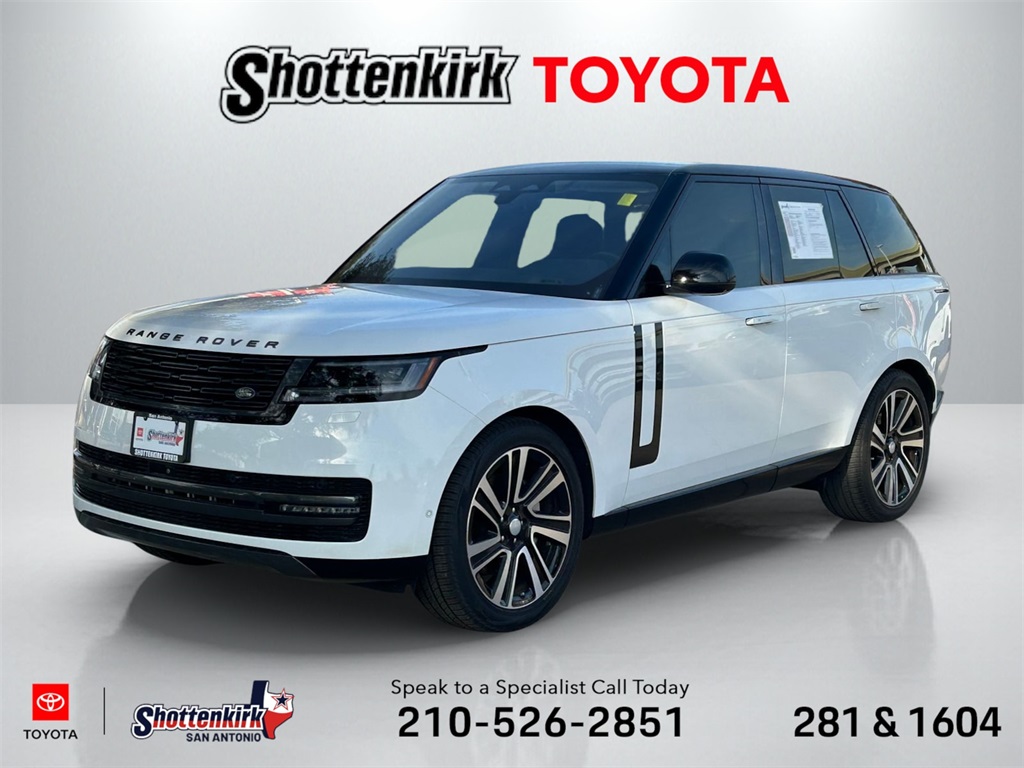 2023 Land Rover Range Rover SE