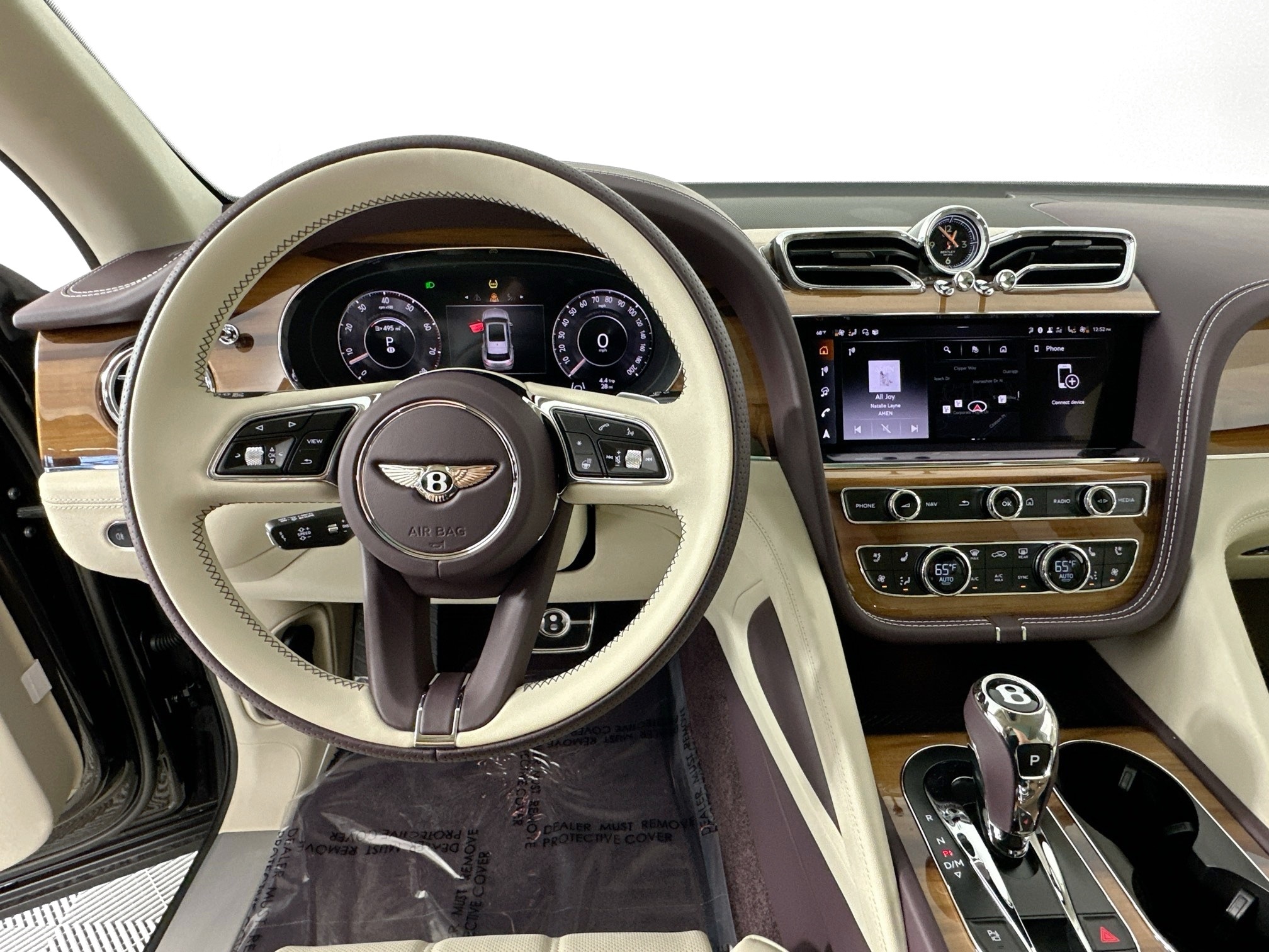 new 2025 Bentley Bentayga EWB car